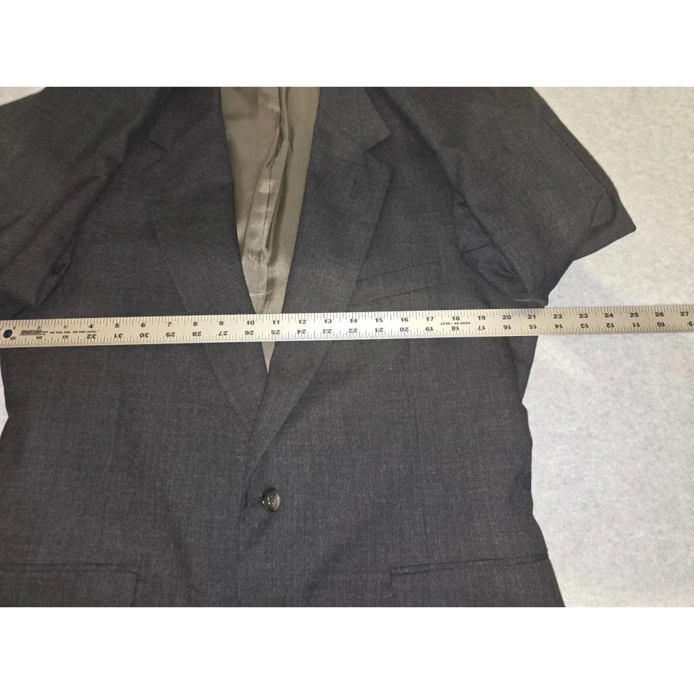 Tailors Row Deansgate Mens Worsted Wool Suit Charcoal Gray 2 Button 45R 35W